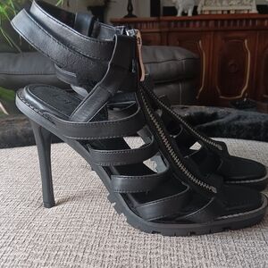 Dkny Black Strappy High Heel Sandals 5 In Heels